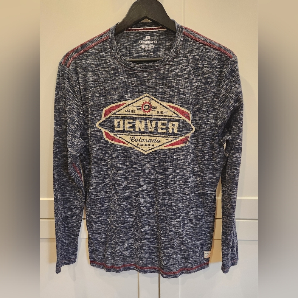 Men's long sleeve shirt